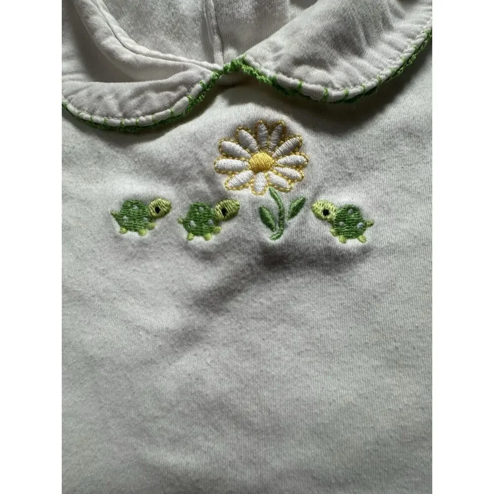 Gymboree Turtle Daisy Embroidered Bodysuit Baby Girl 6-12 Months Peter Pan